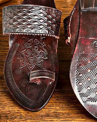 Detail of the Premium Angatha Patta strap and stamped leather